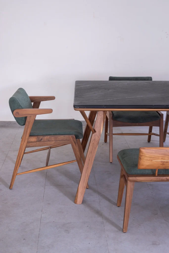 Anguluxe table structural detail view