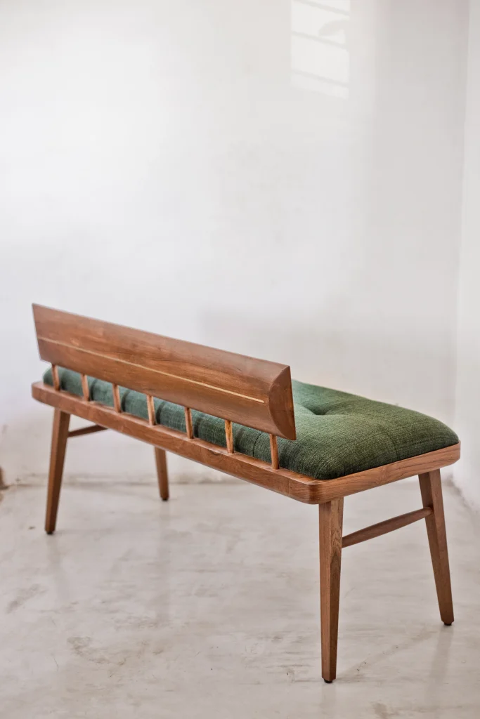 Craftsmanship detail of the Ellipse Bench