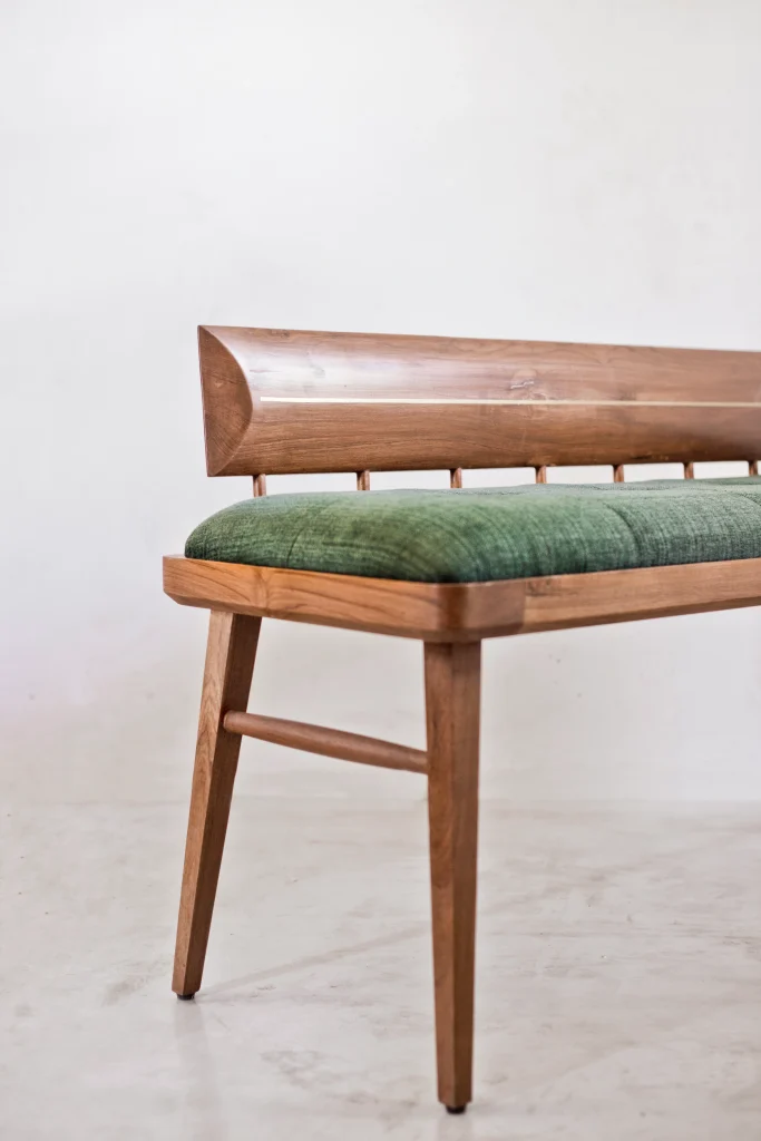 Side angle of the designer Ellipse Bench furniture