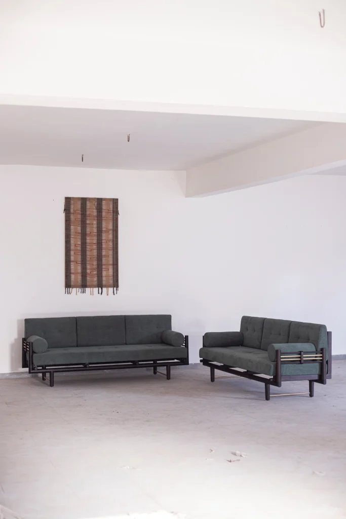 Fuyo Sofa living room interior setting