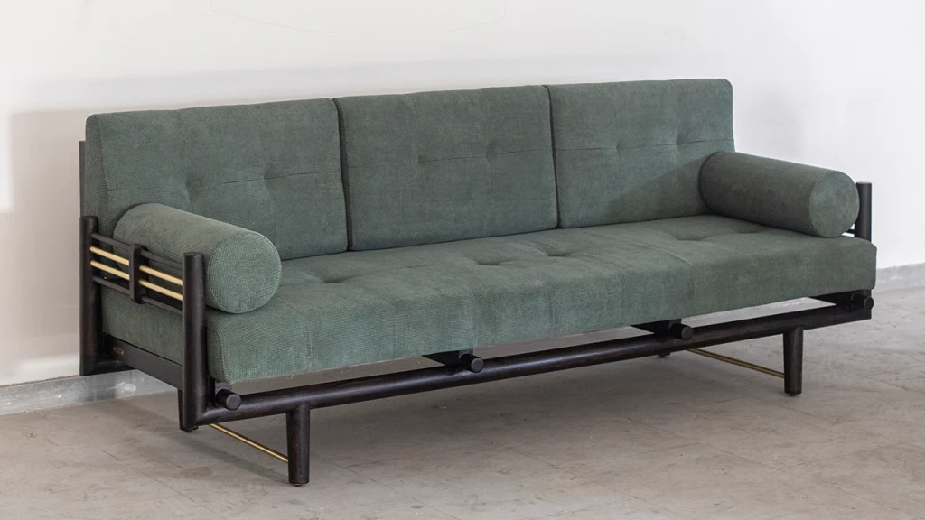 Fuyo Sofa modern design featured view