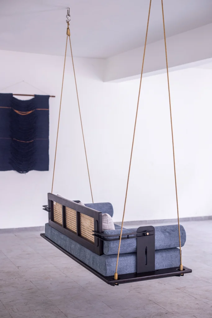 Oscillare furniture texture and finish