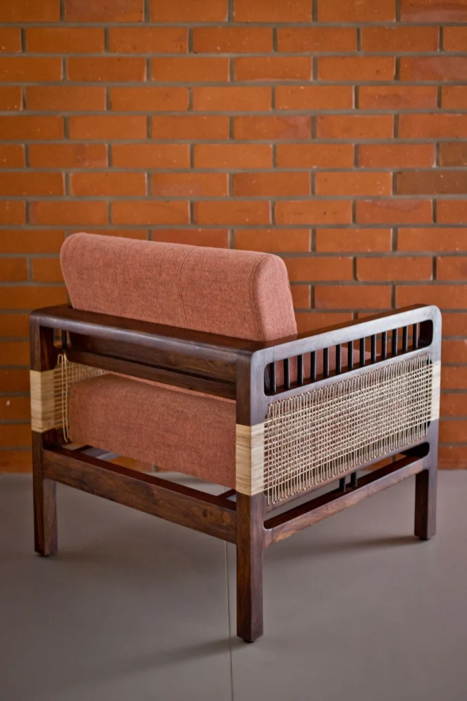 Sole August furniture craftsmanship detail