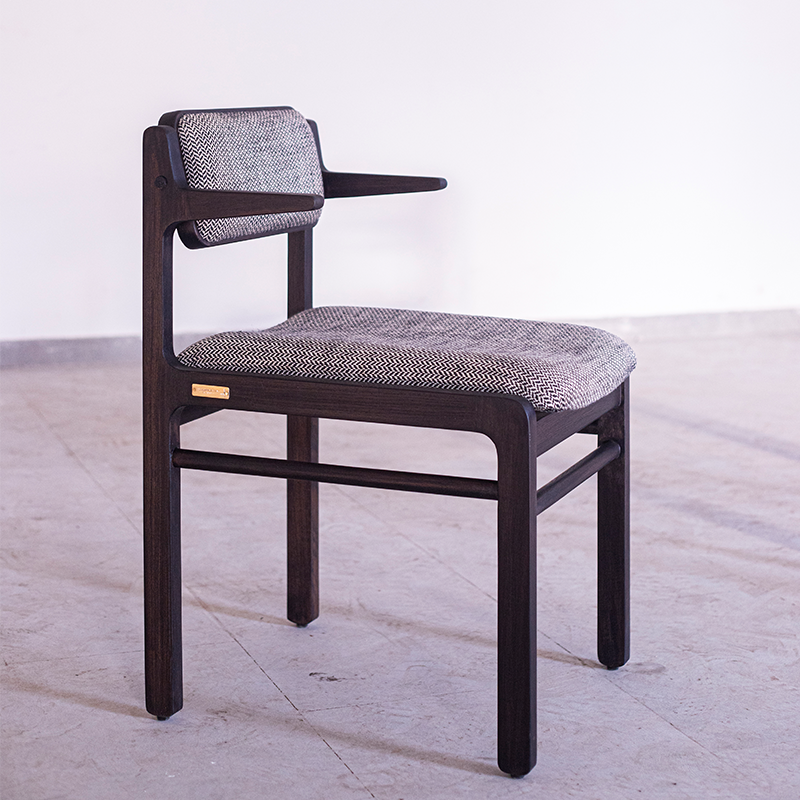 Swirling Jane Seating Chair