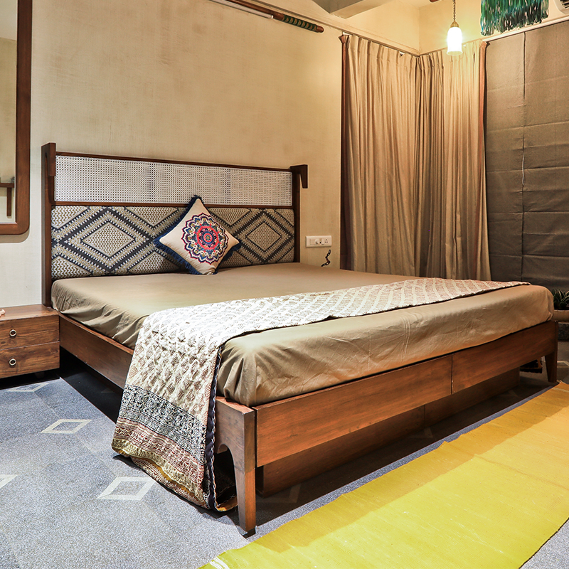 Emperor King Size Luxury Bed