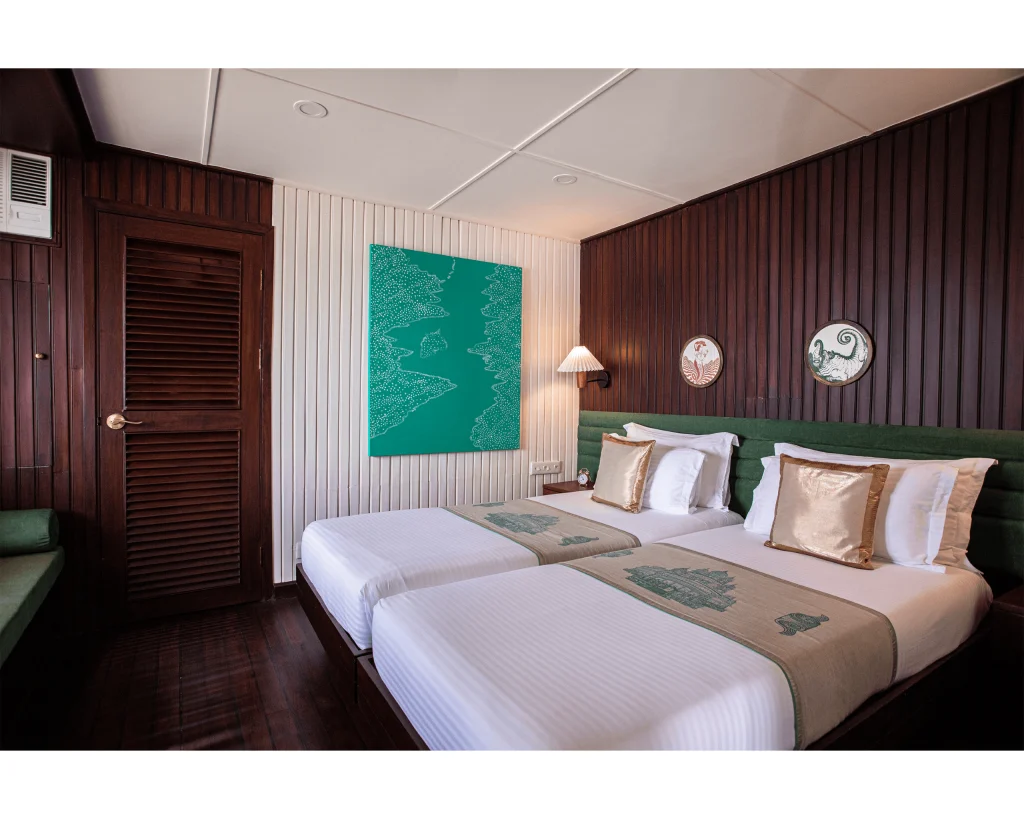 Custom architectural design on Bengal Ganga river cruise