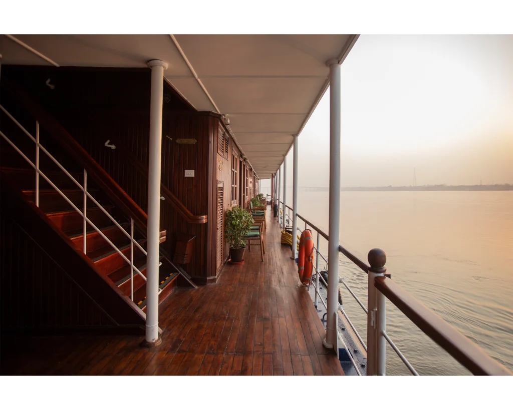 Bengal Ganga cruise interior woodwork and paneling